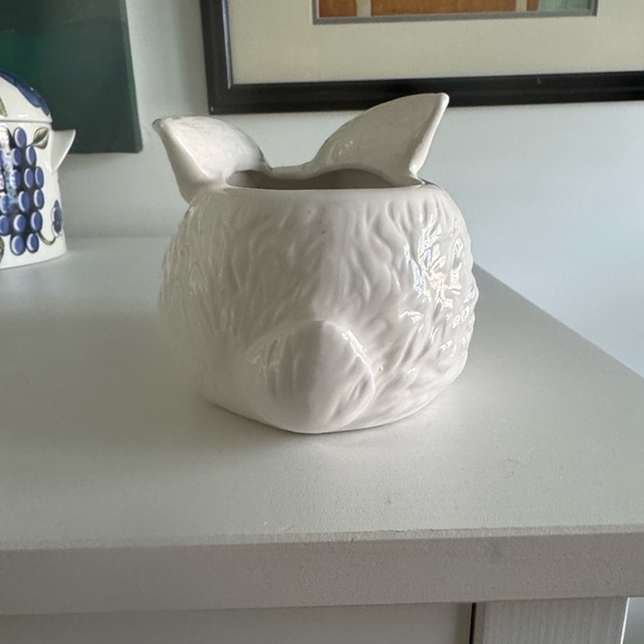 Lillian Vernon White Glazed Ceramic Bunny Planter Easter Candy Jelly Bean - Picture 7 of 10